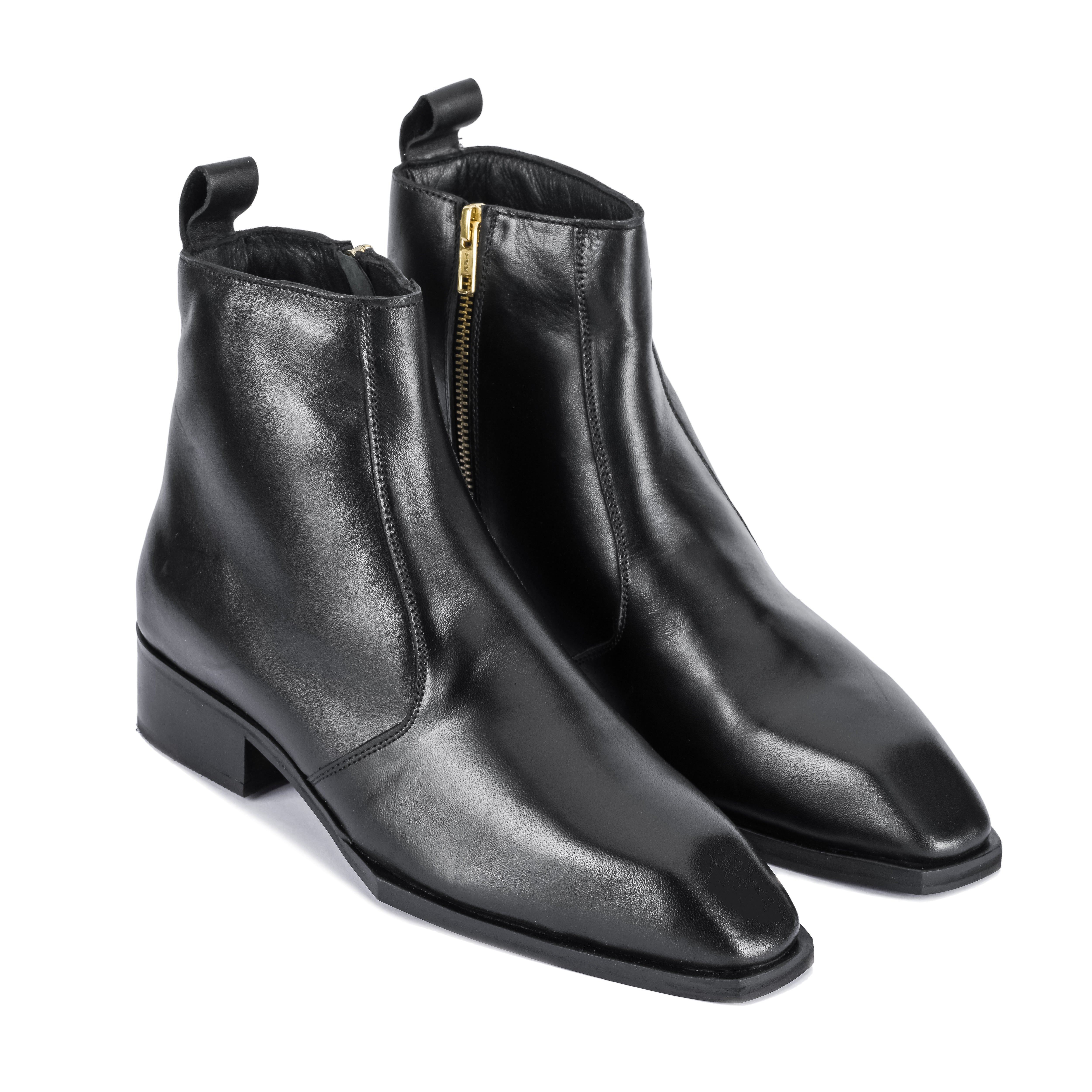 Square-Toe Cuban Chelsea - Black