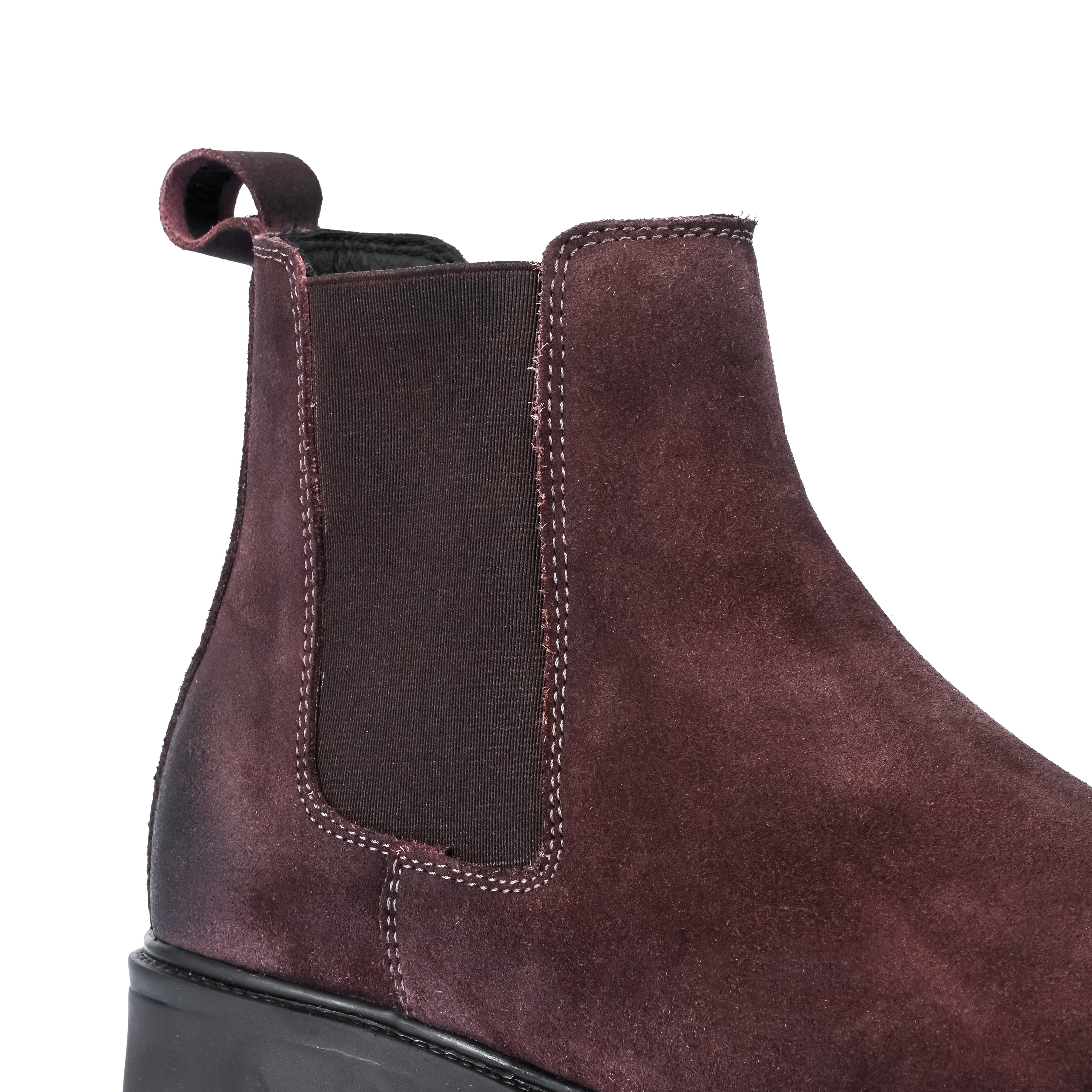 Round Suede Leather Chelsea - Brown