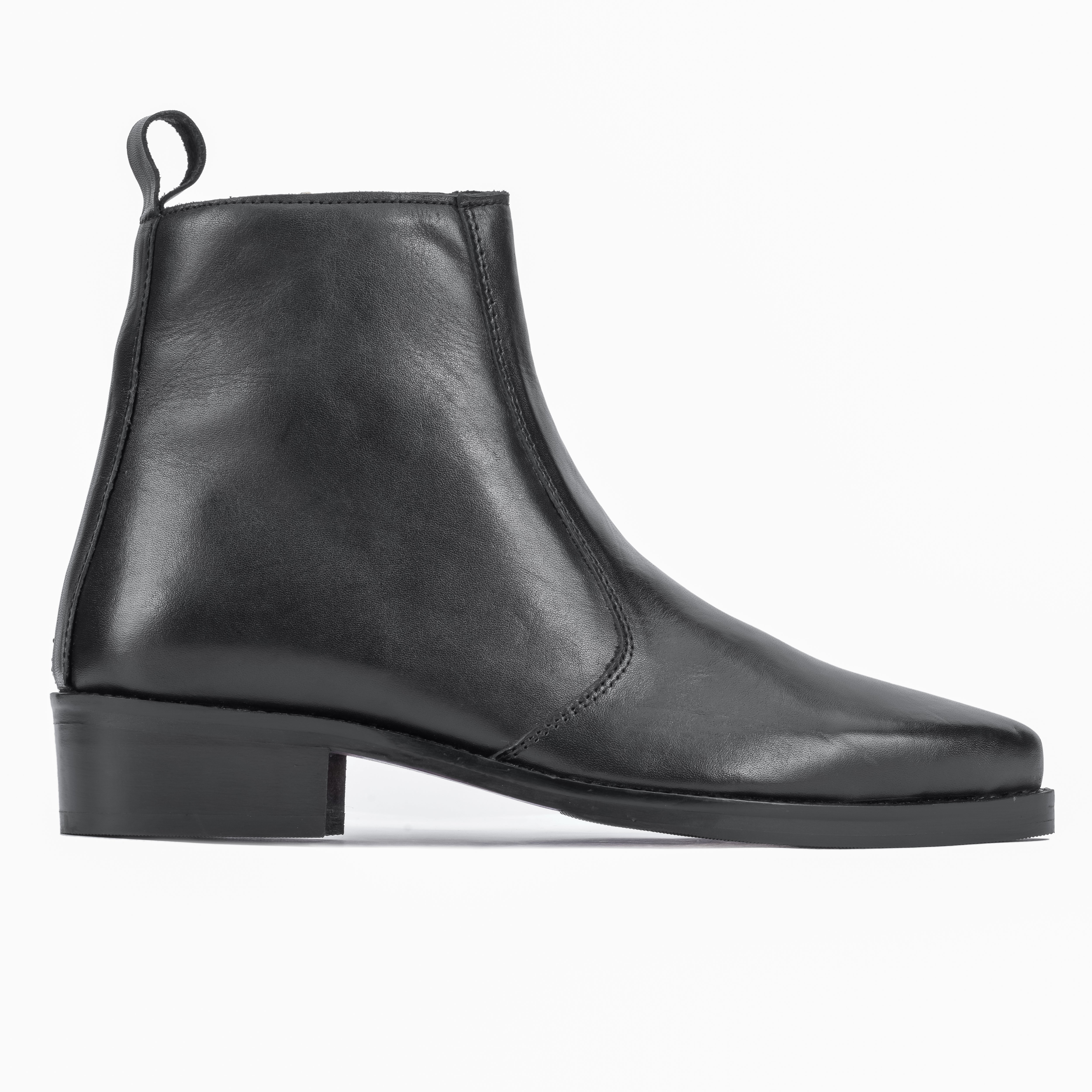 Pointed Cuban Chelsea - Black