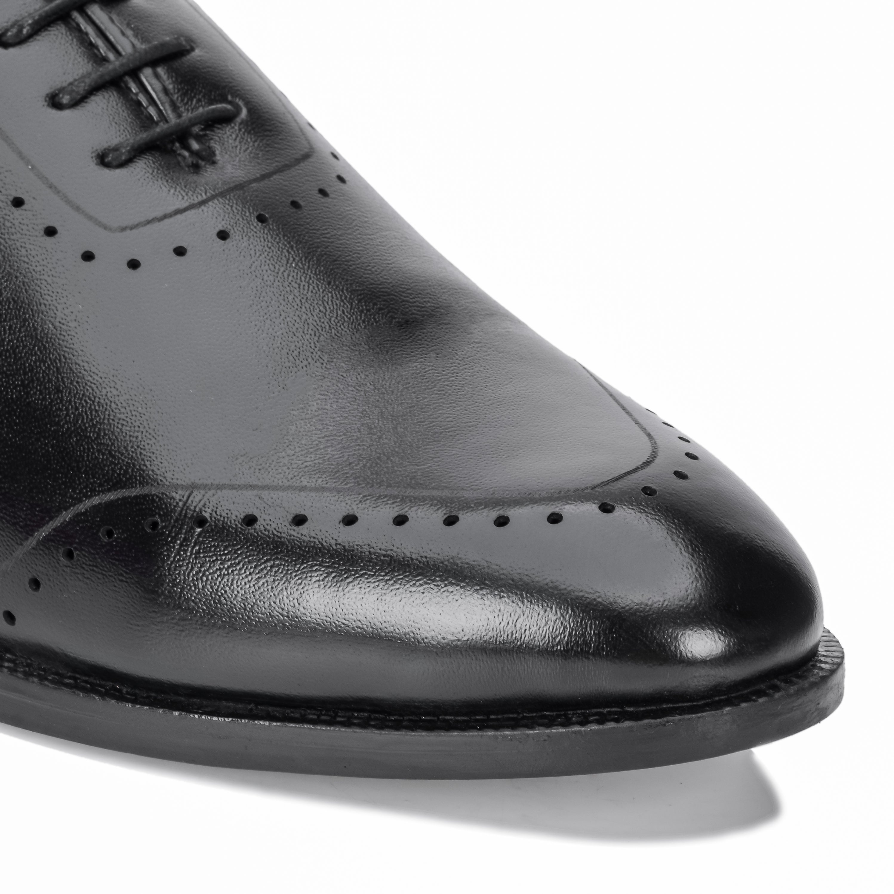 Wholecut Brogue - Black