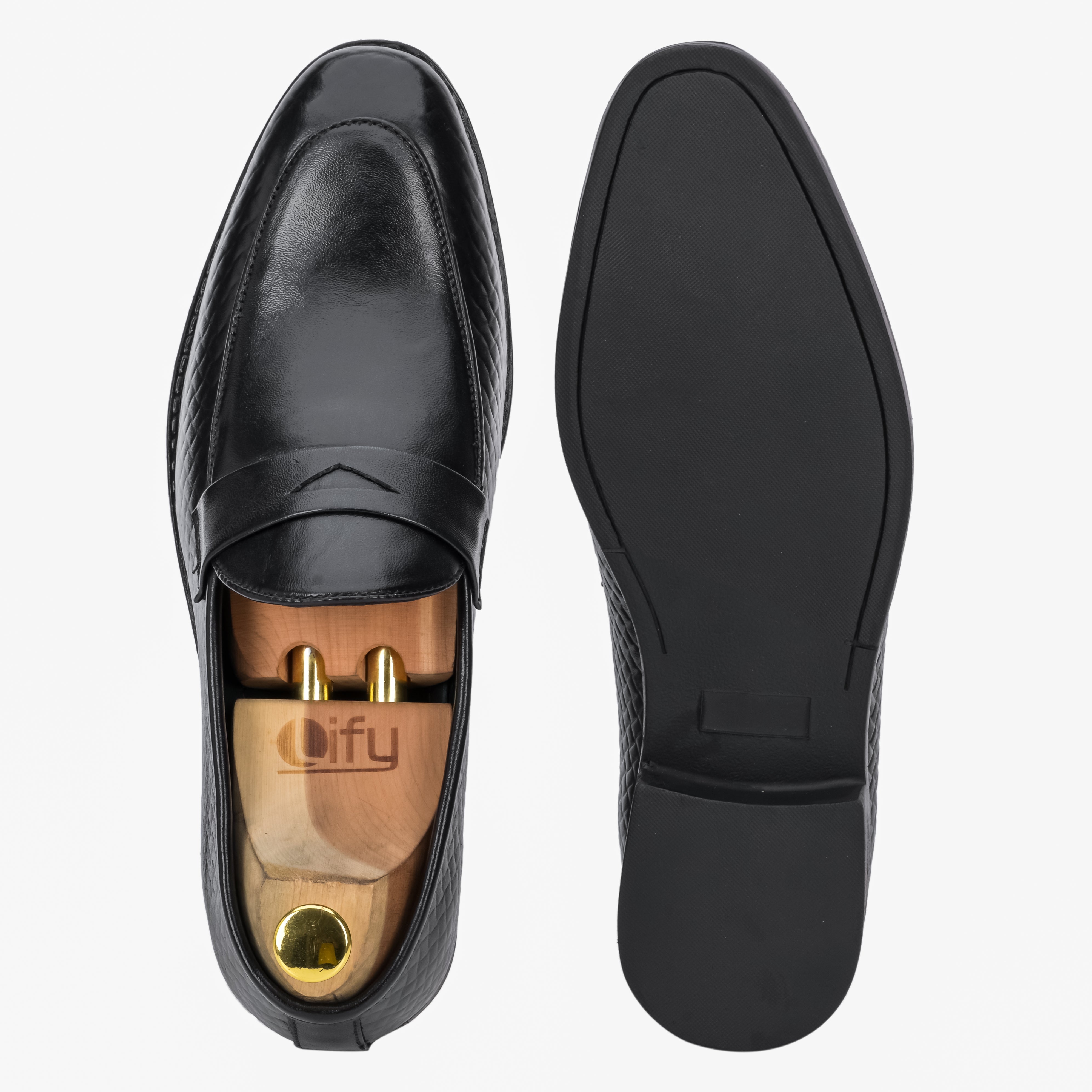 Textured Classic Loafer – Black