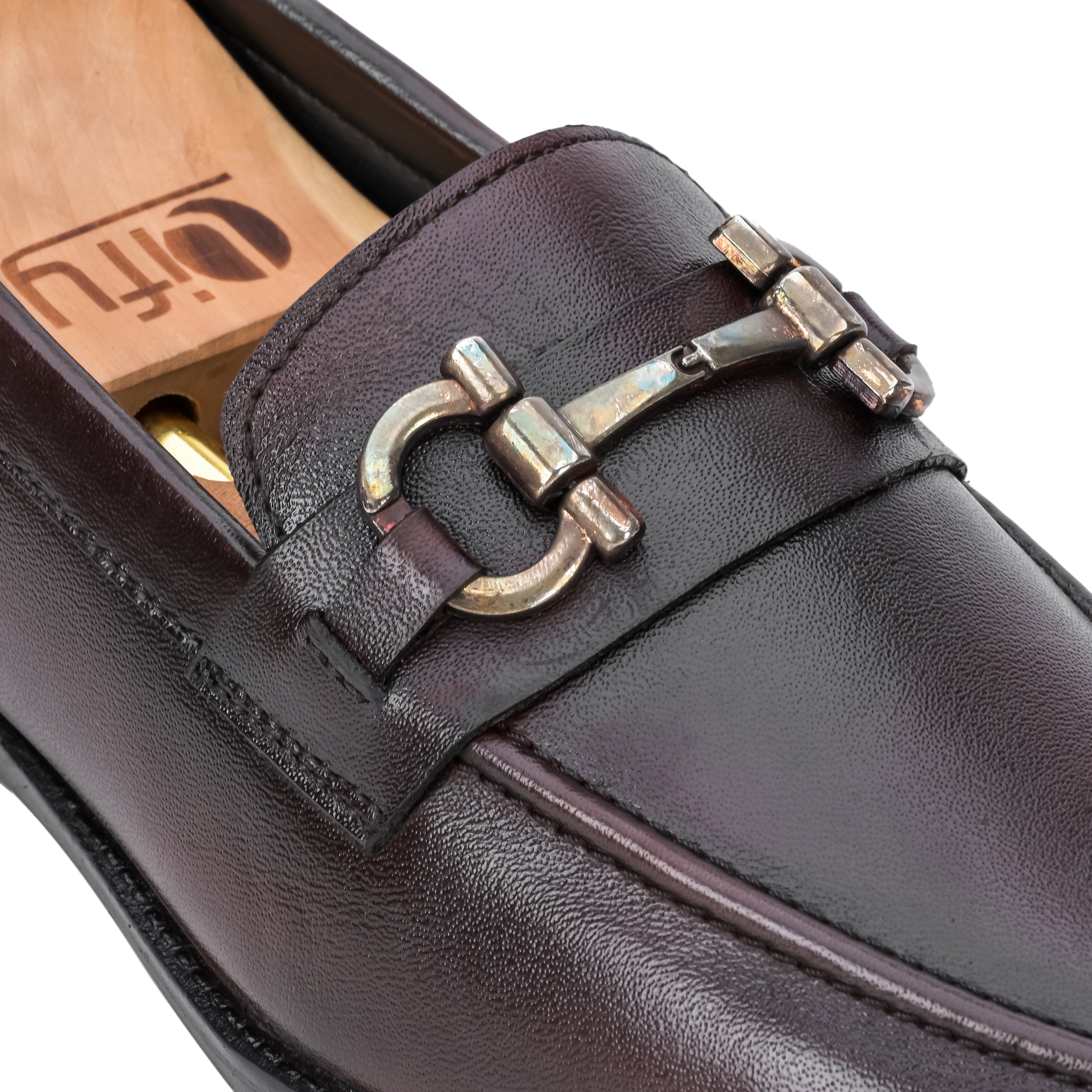 Horsebit Loafer – Cherry