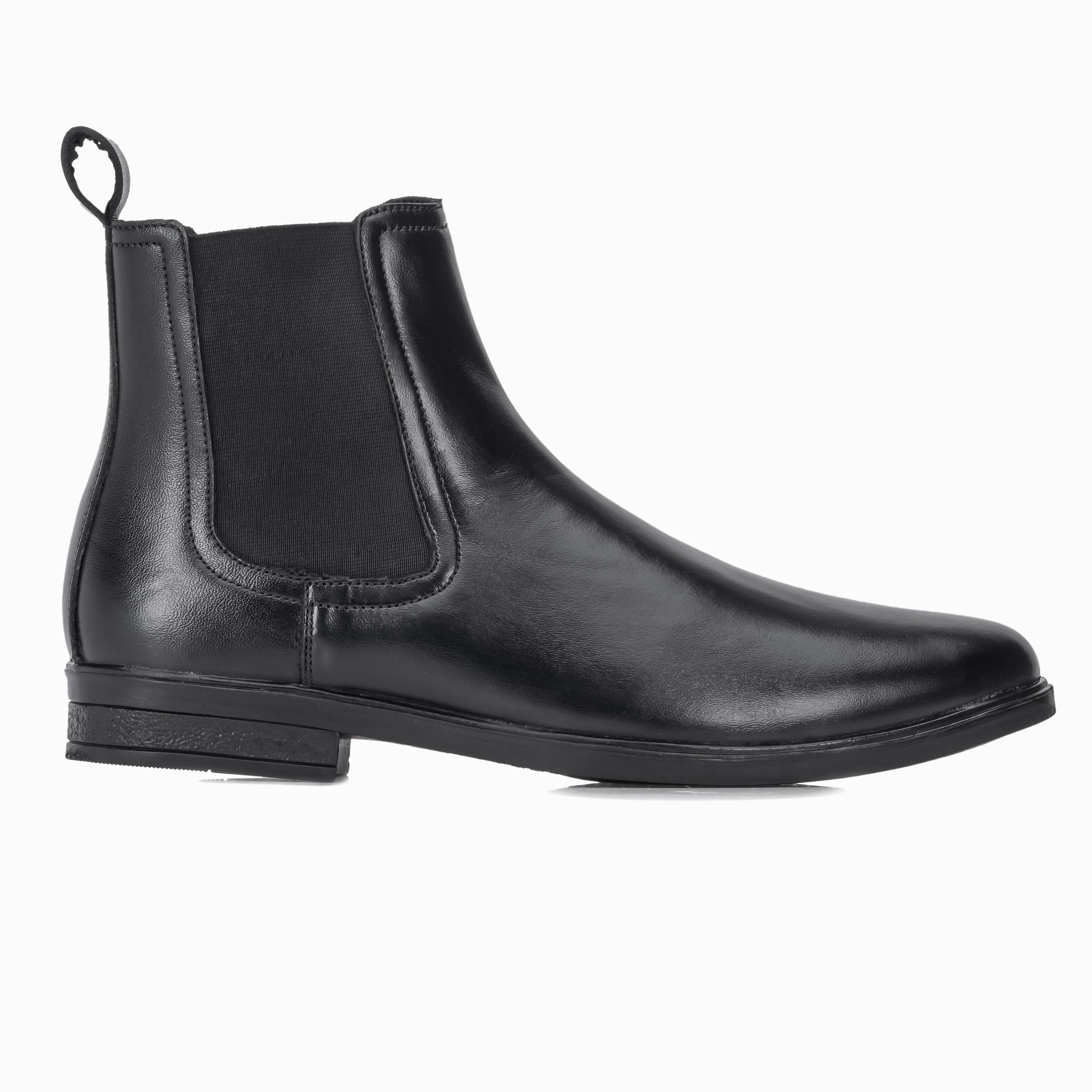 Round Toe Chelsea - Black