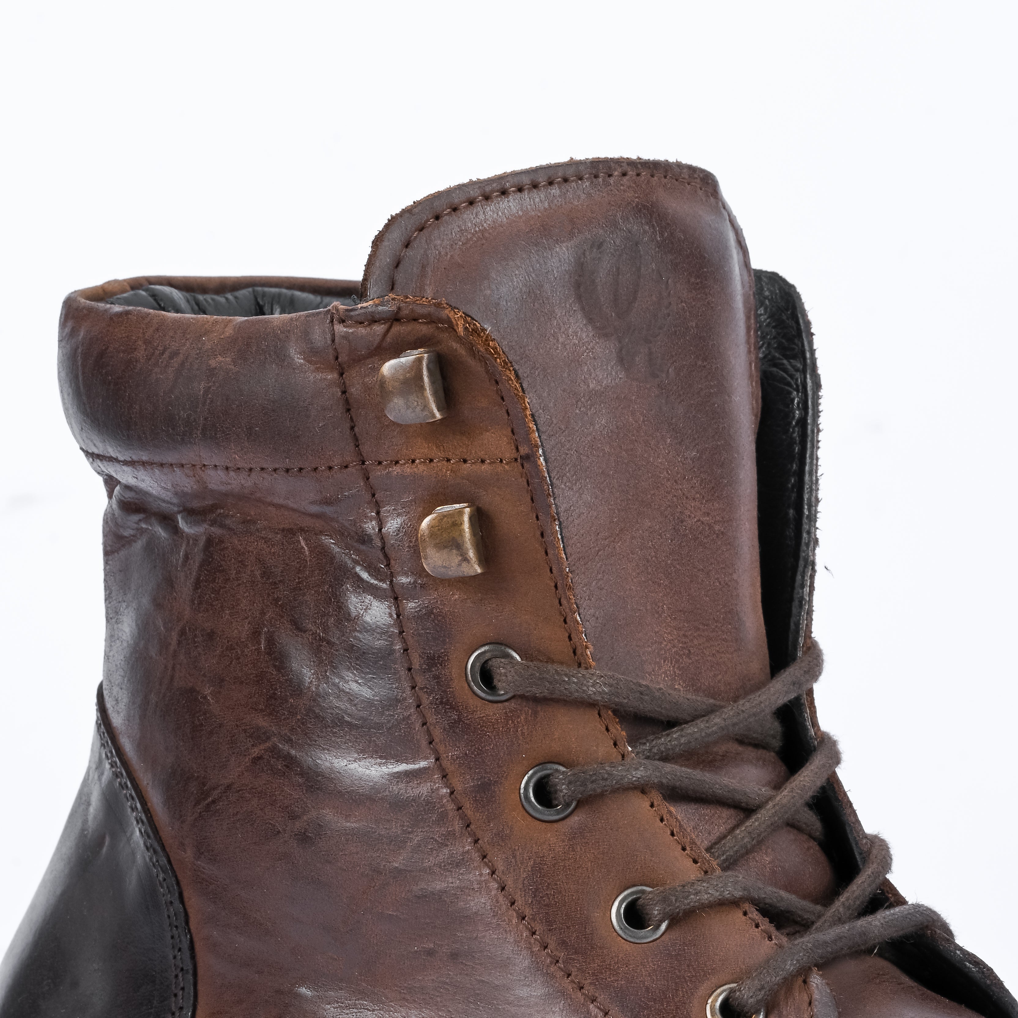Moc-Toe Boot -Brown