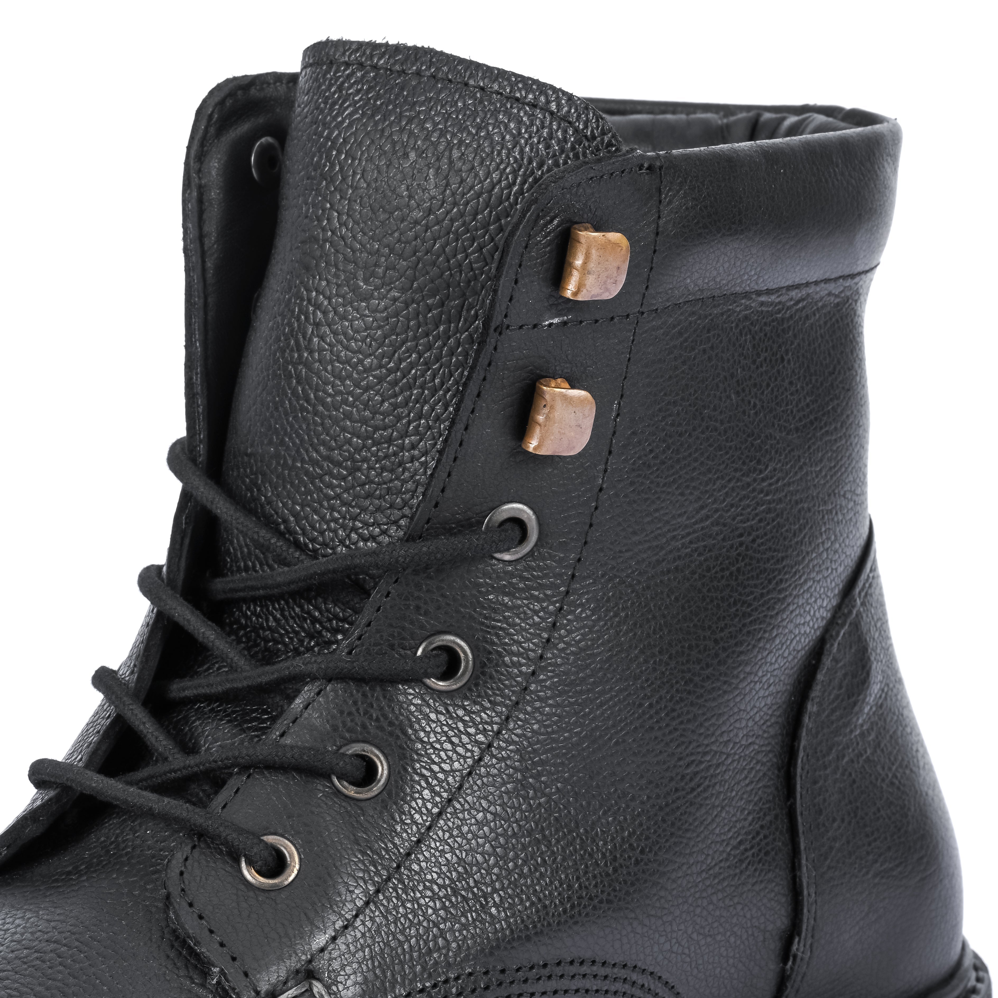 Moc-Toe Boot -Black