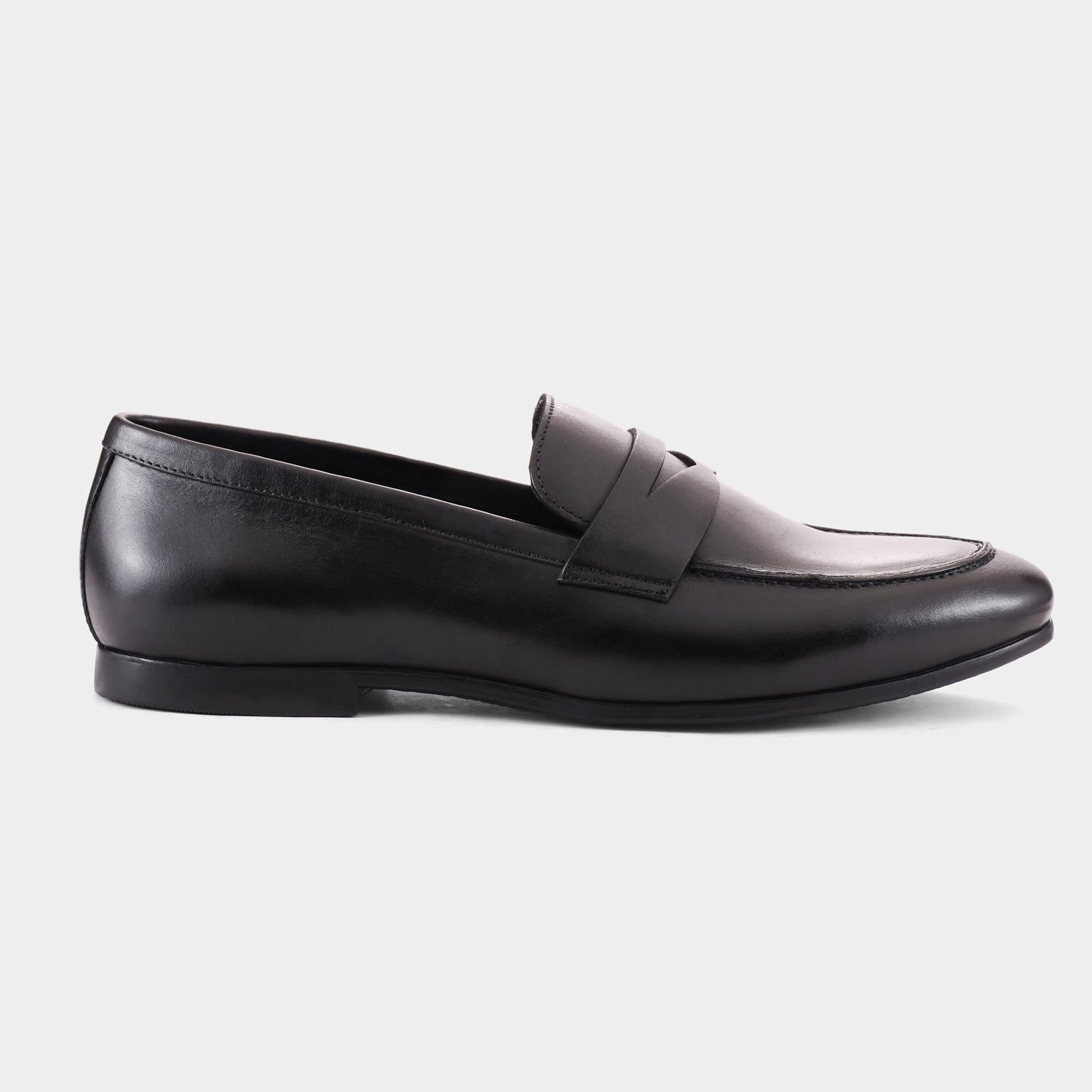 BOSTON - BLACK PENNY LOAFERS