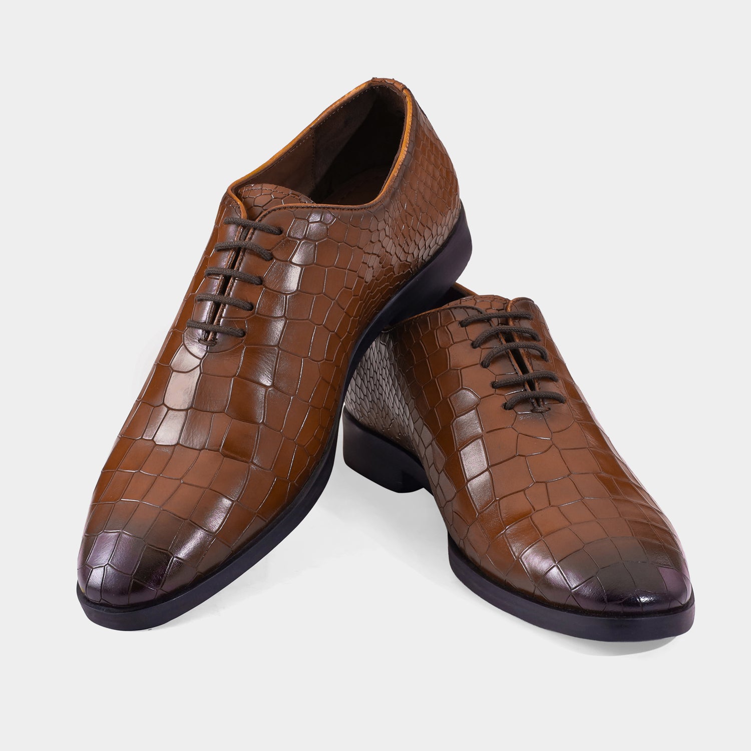 BARCELONA - TAN LACE UPS SHOES