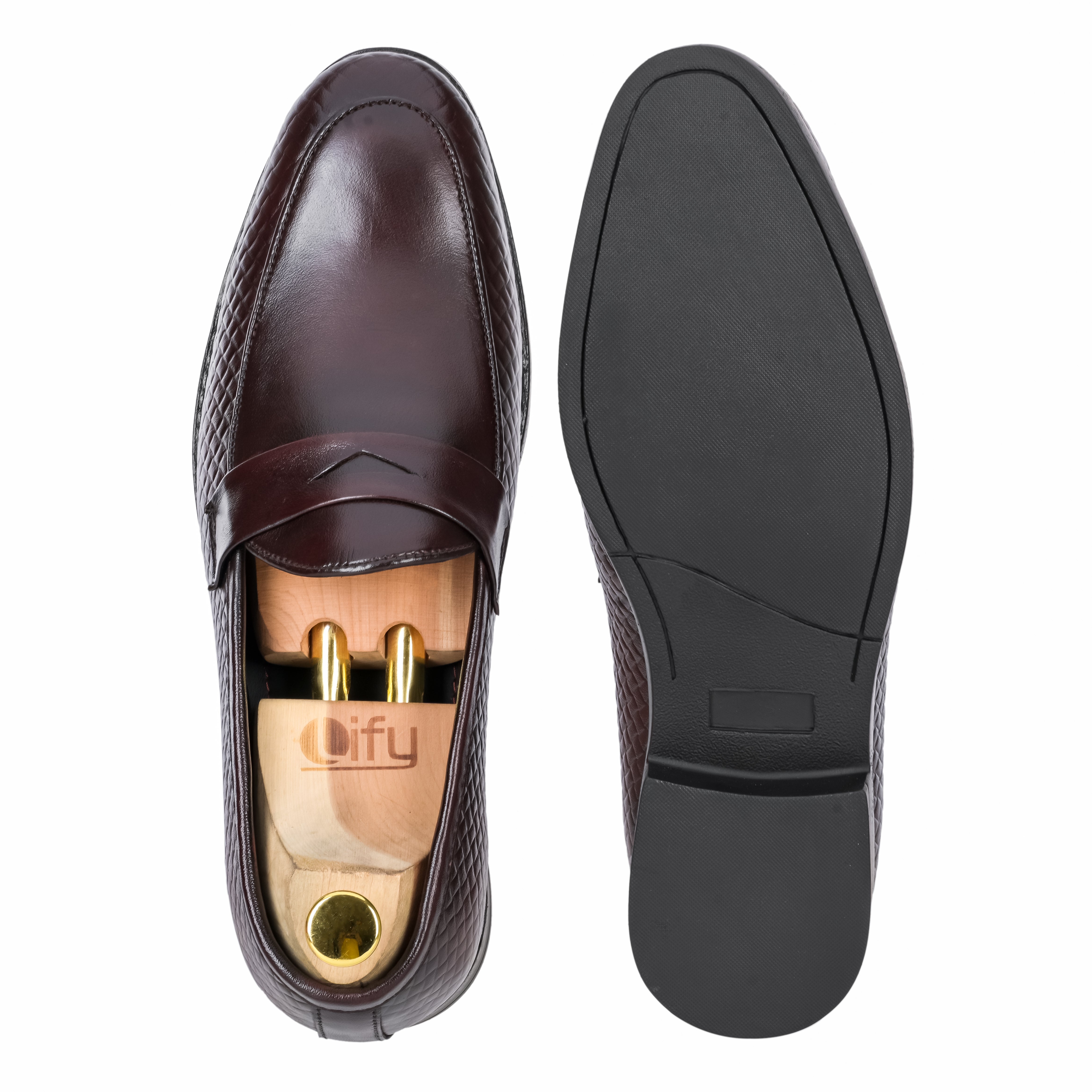 Textured Classic Loafer – Cherry