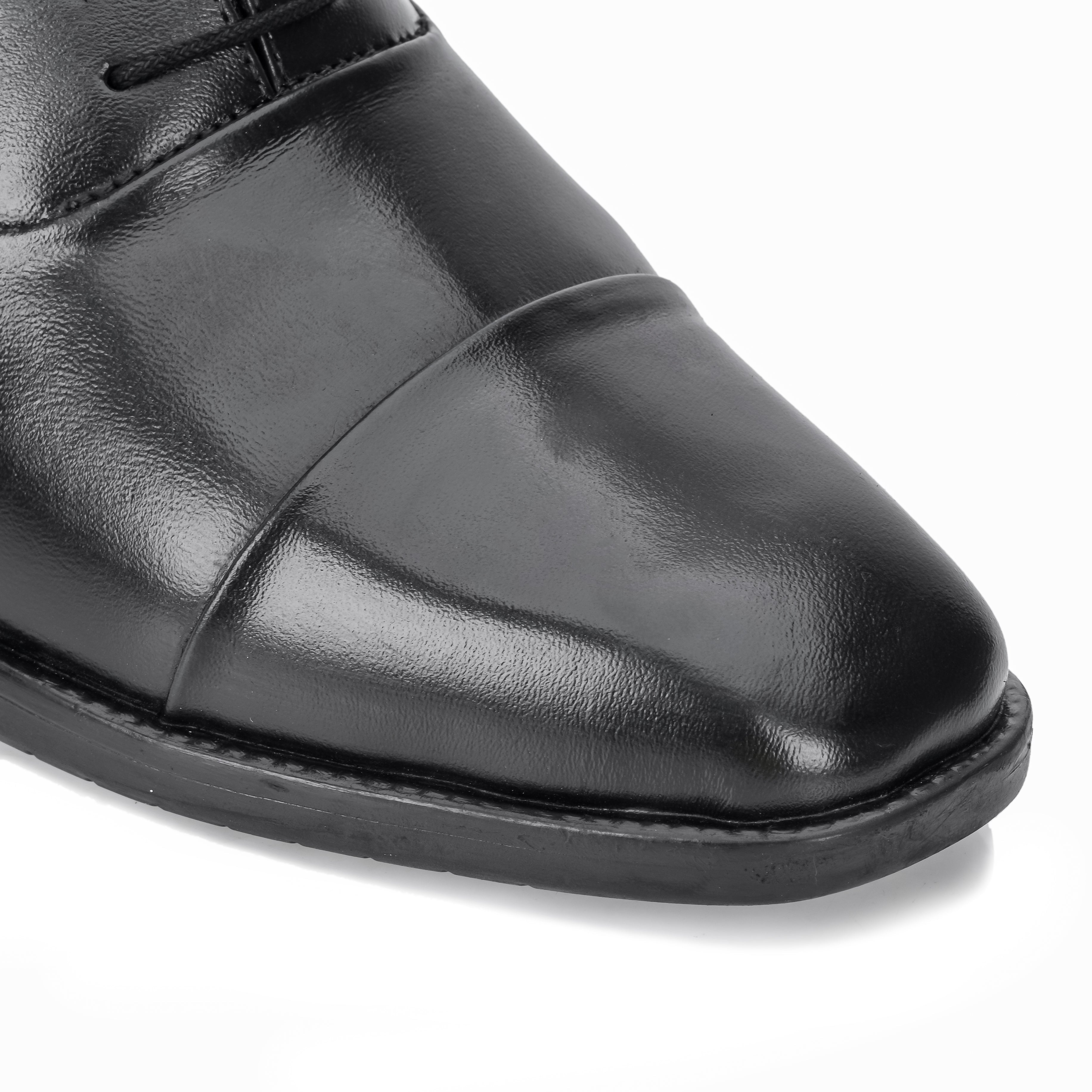 Cap Toe Oxford - Black