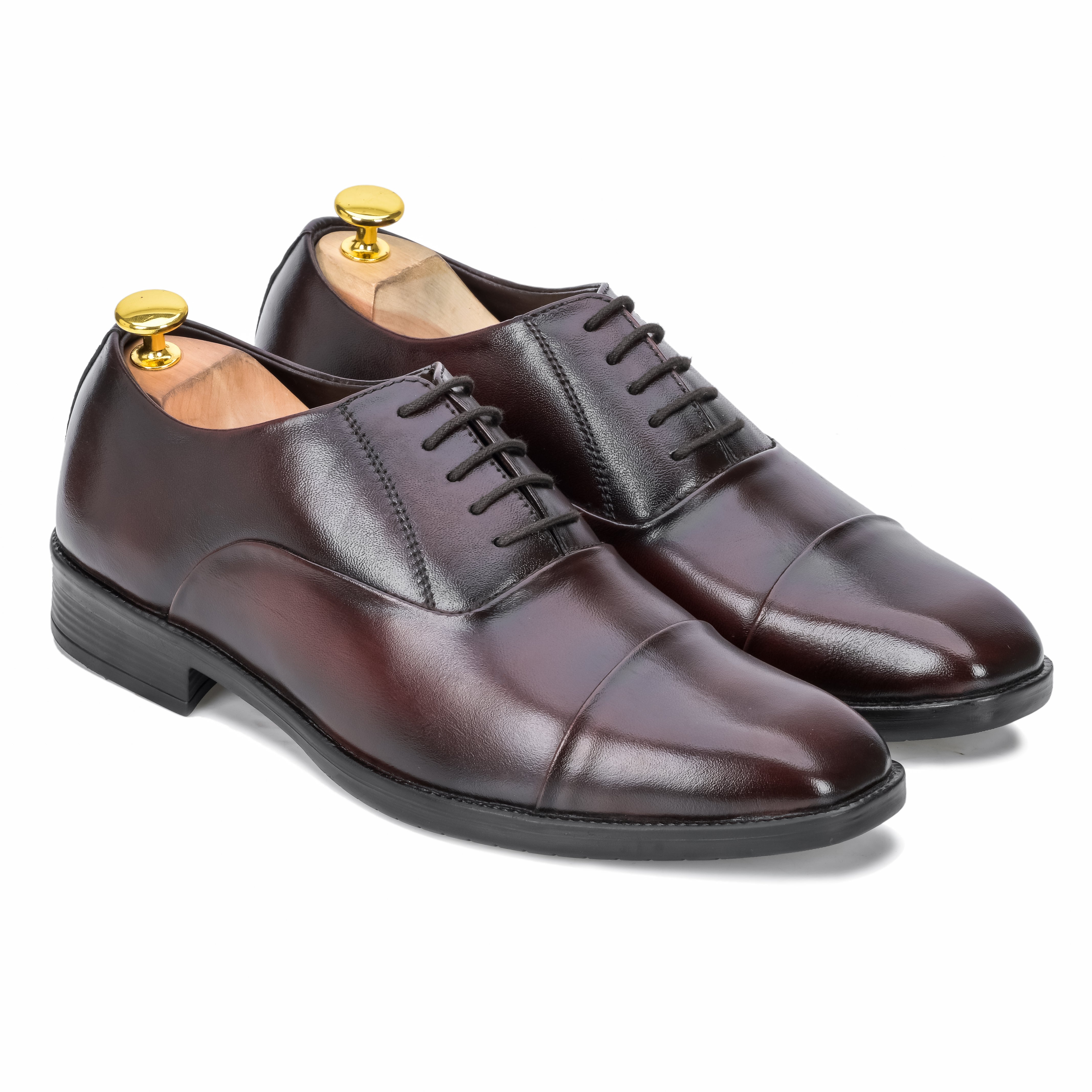 Cap Toe Oxford - Cherry