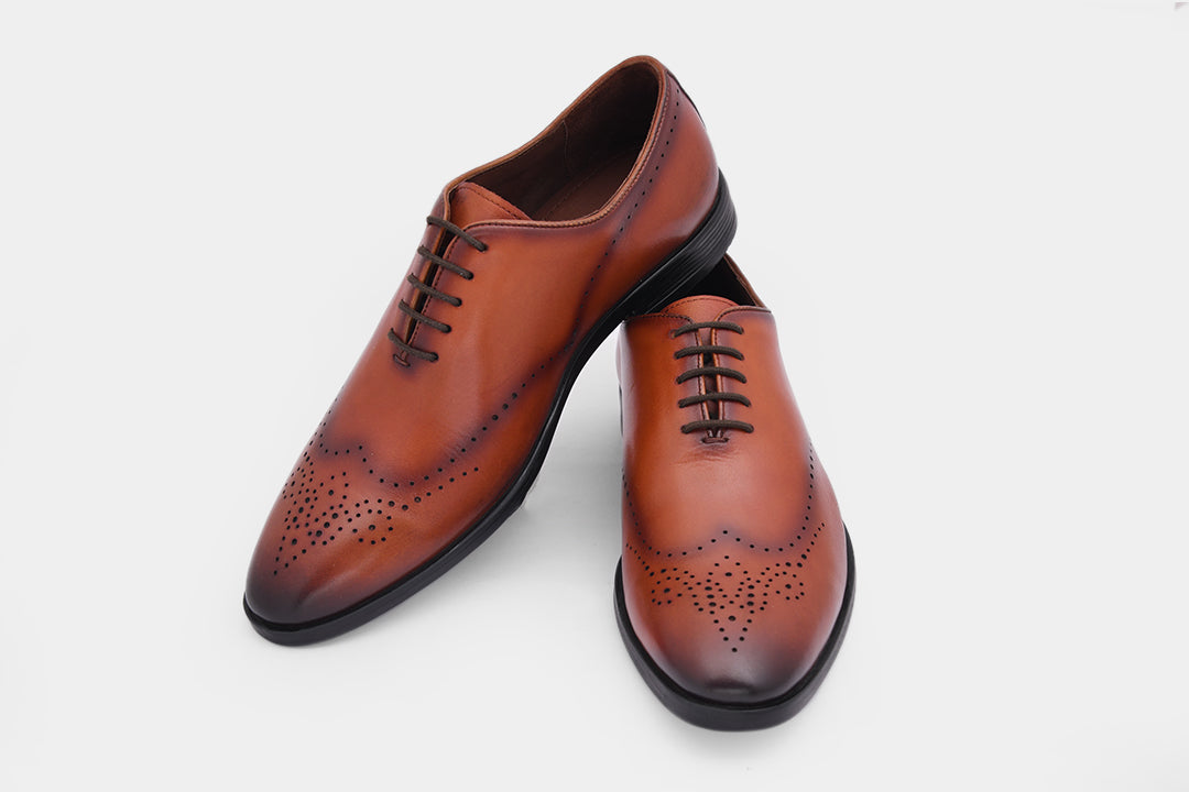 VICTORIA - TAN LACE UPS SHOES