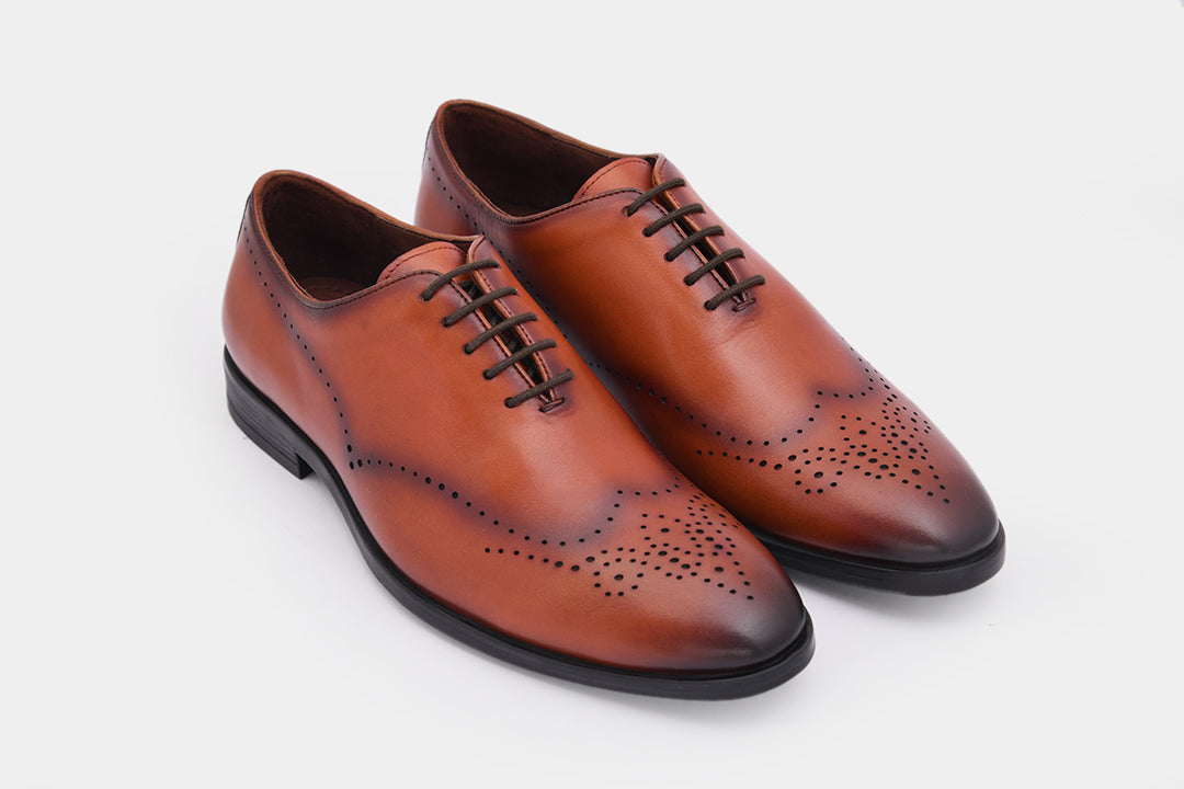 VICTORIA - TAN LACE UPS SHOES