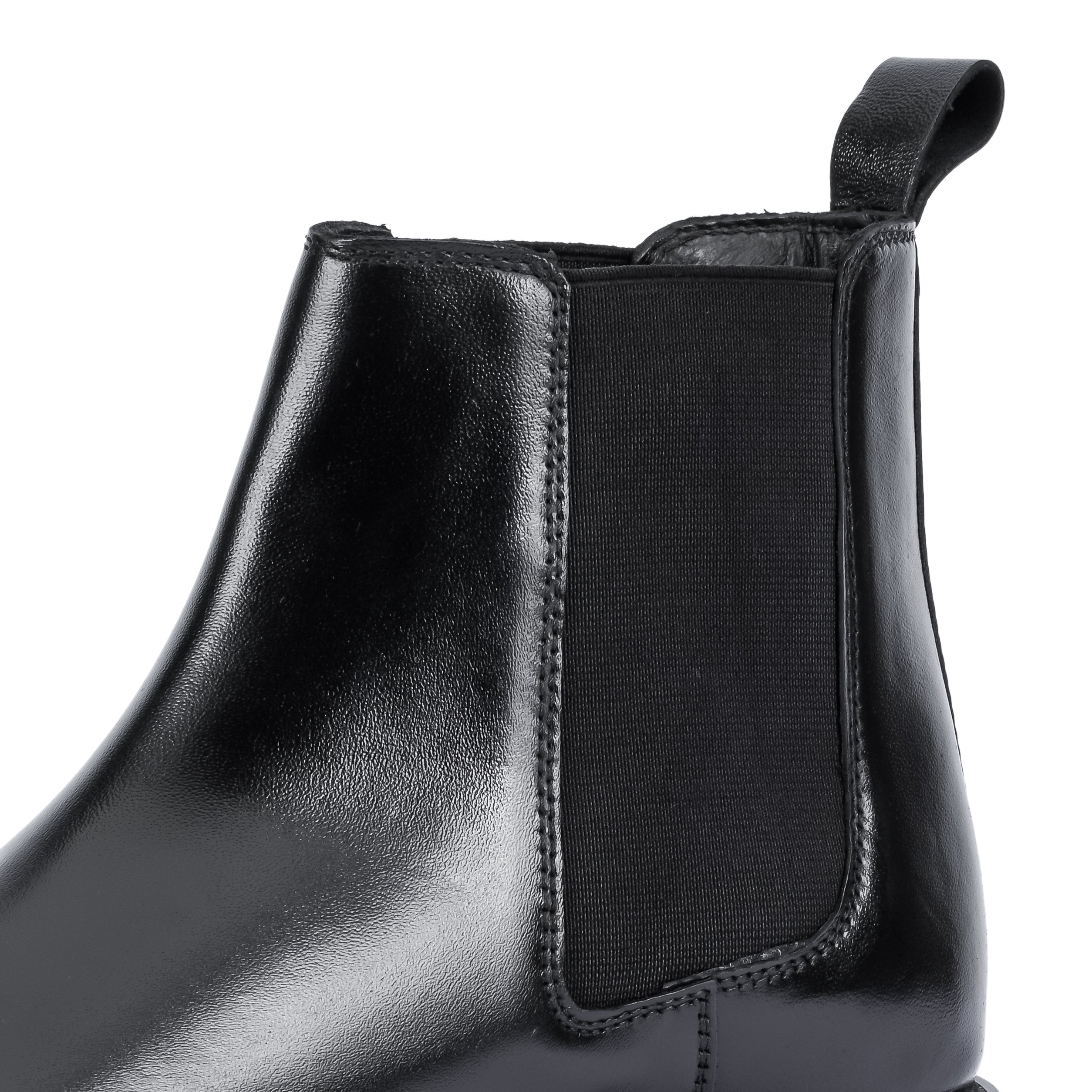 Korean Chlesea - Black