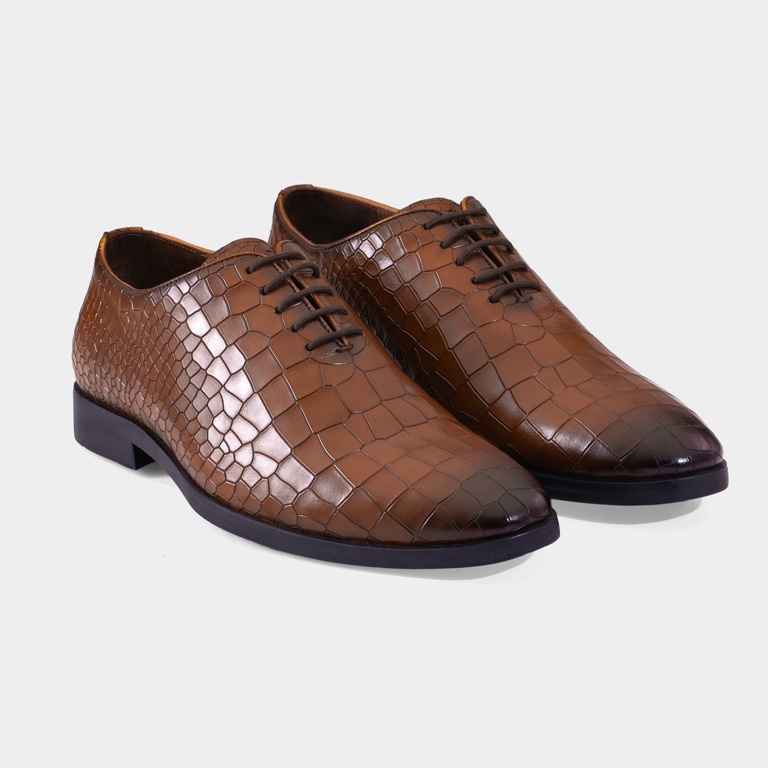 BARCELONA - TAN LACE UPS SHOES