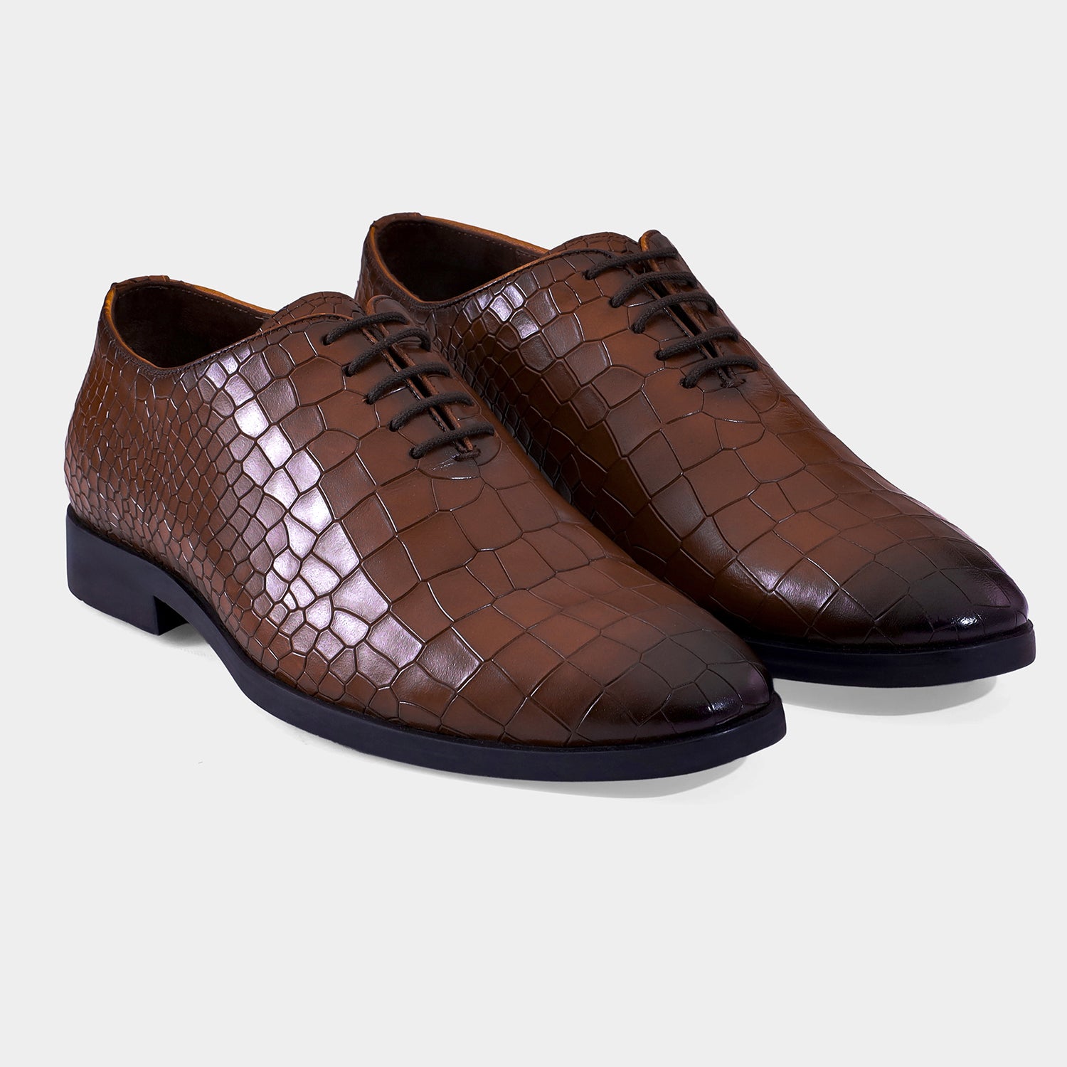 BARCELONA - BROWN LACE UPS SHOES